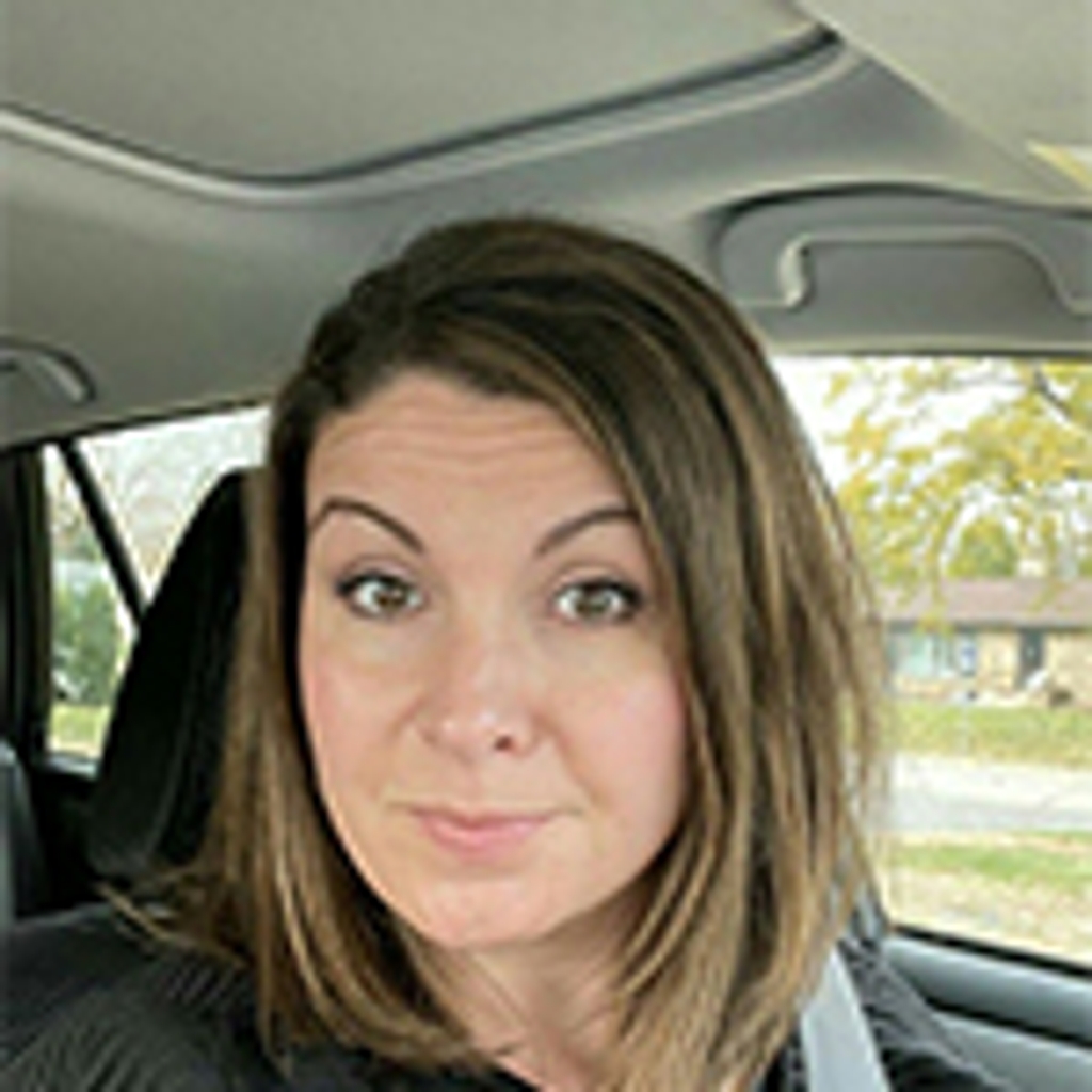 Anna, 38